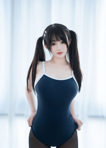 女生舔男生的鸡巴_在线影院观看