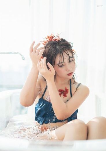 和搜子同居的日子r_HD日本电影在线