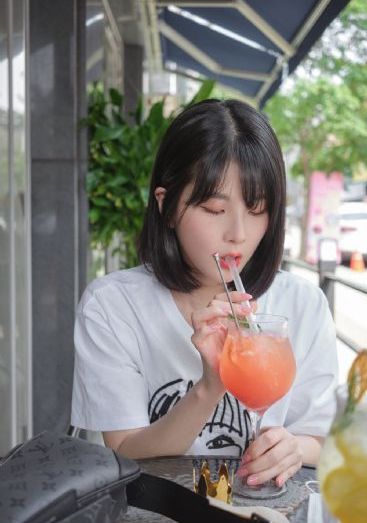 他和她的猫免费阅读_国产剧高清视频播放