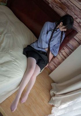 jk制服小姐姐的可爱程度_高清完整视频