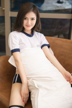 老师的逼好臭_1080高清迅雷在线观看