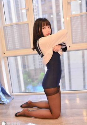 一个人的在线观看www免费_超清版蓝光版中文字幕包
