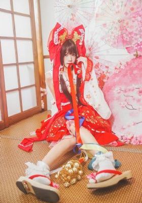 日产亚洲一区二区三区的用户定位_高清免费在线观看